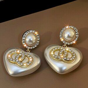 Pearl Heart Earrings